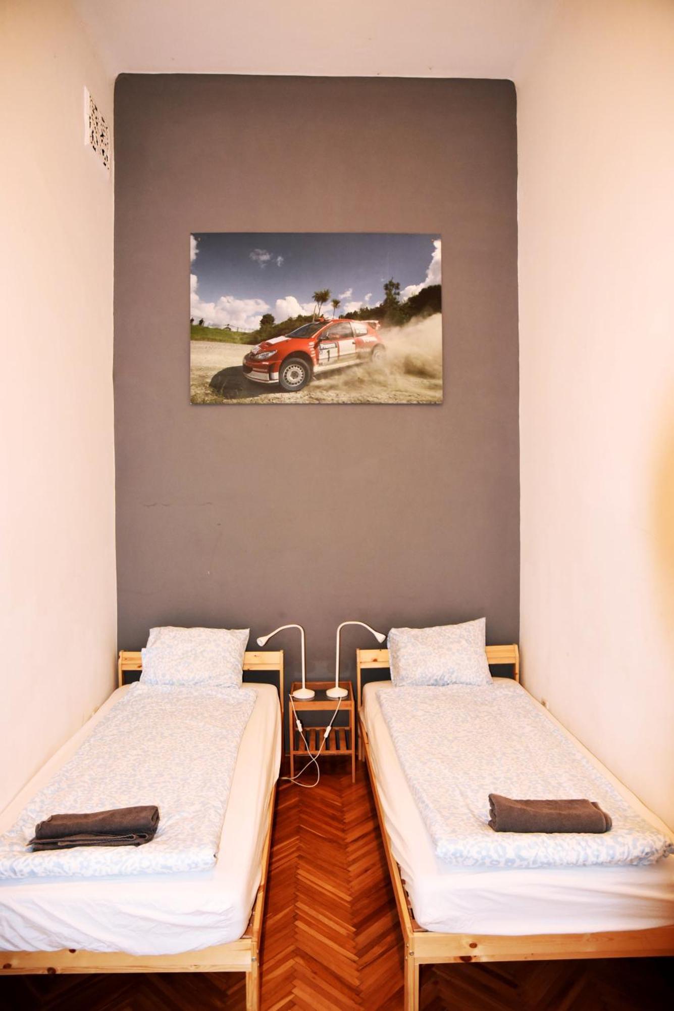 Free Parking Sega Rally Apartment Budapeşte Dış mekan fotoğraf